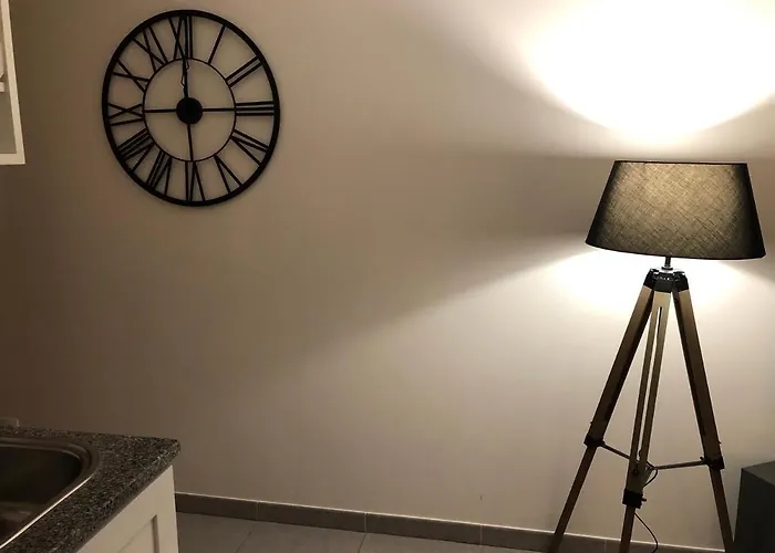 Studio 104